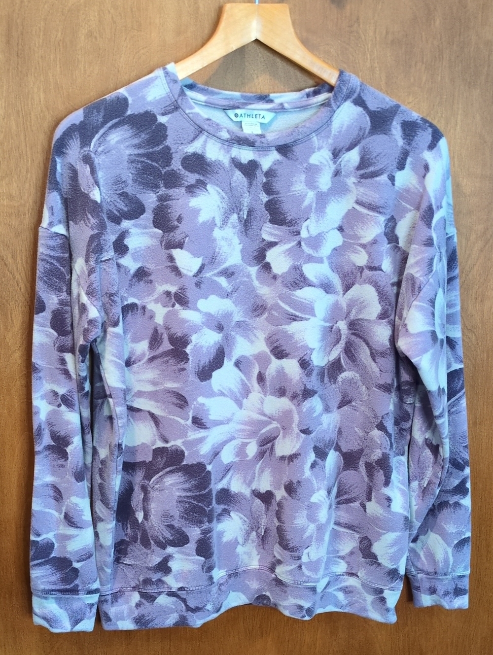 Athleta Balance Pullover In Purple Floral Size S